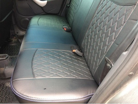 Авточехлы на Nissan Terrano