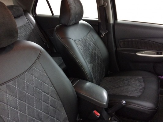 Авточехлы на Toyota Yaris